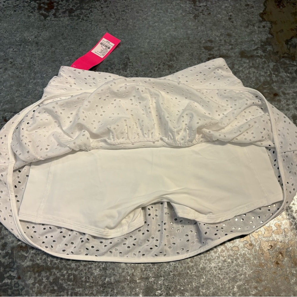 Women's Lily Pulitzer Luxletic White Eyelet Skort Size XS - Picture 7 of 7